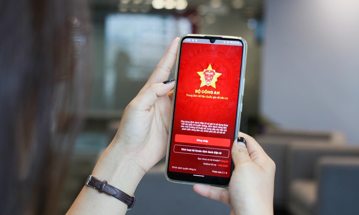 vneid-tu-dong-khoa-tai-khoan-dinh-danh-dien-tu-tu-28-9-1786859675.webp