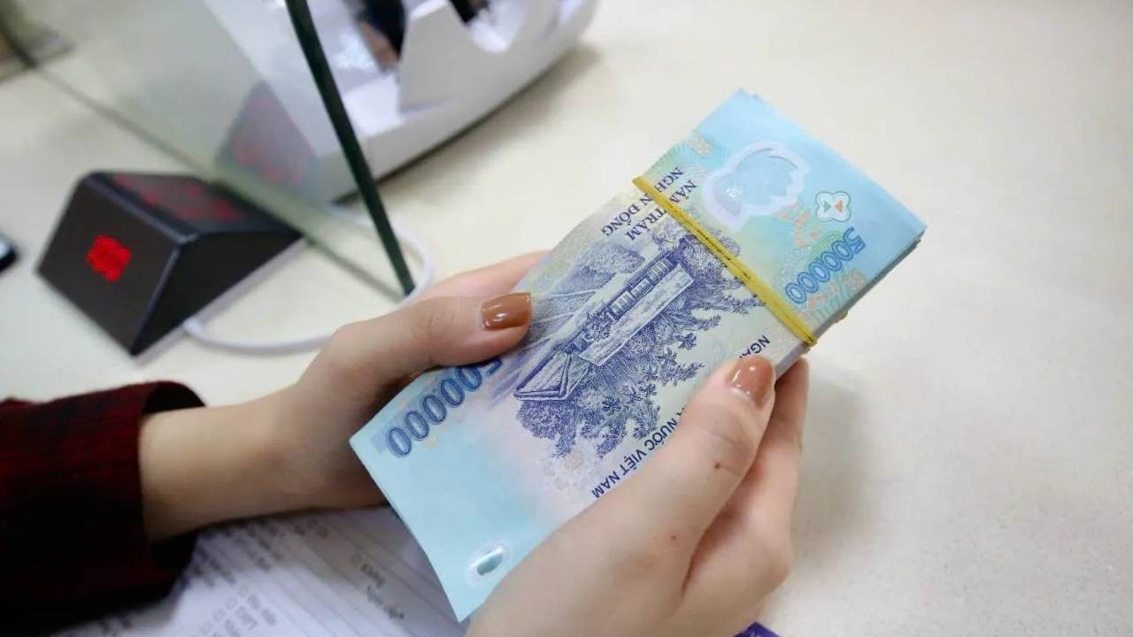 chinh-sach-moi-xem-xet-tang-luong-huu-cho-nguoi-nghi-huu-truoc-nam-1995-153237-1787407608.jpg
