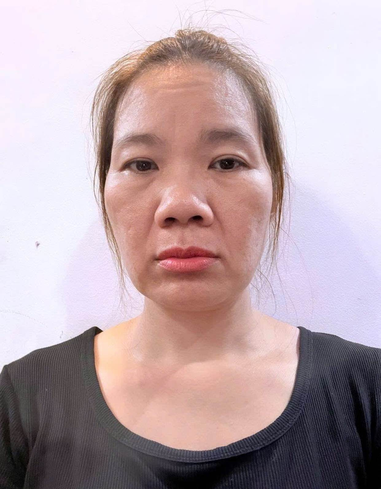 pham-thi-yen-1790215065.png