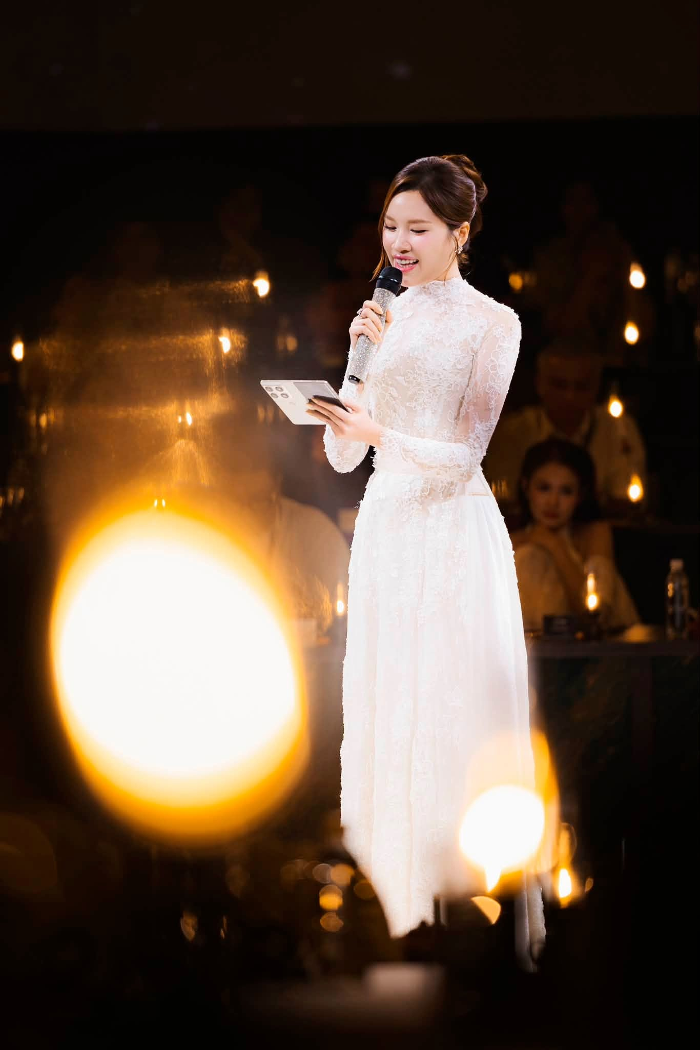 thanh-thanh-huyen-4-1790239530.png