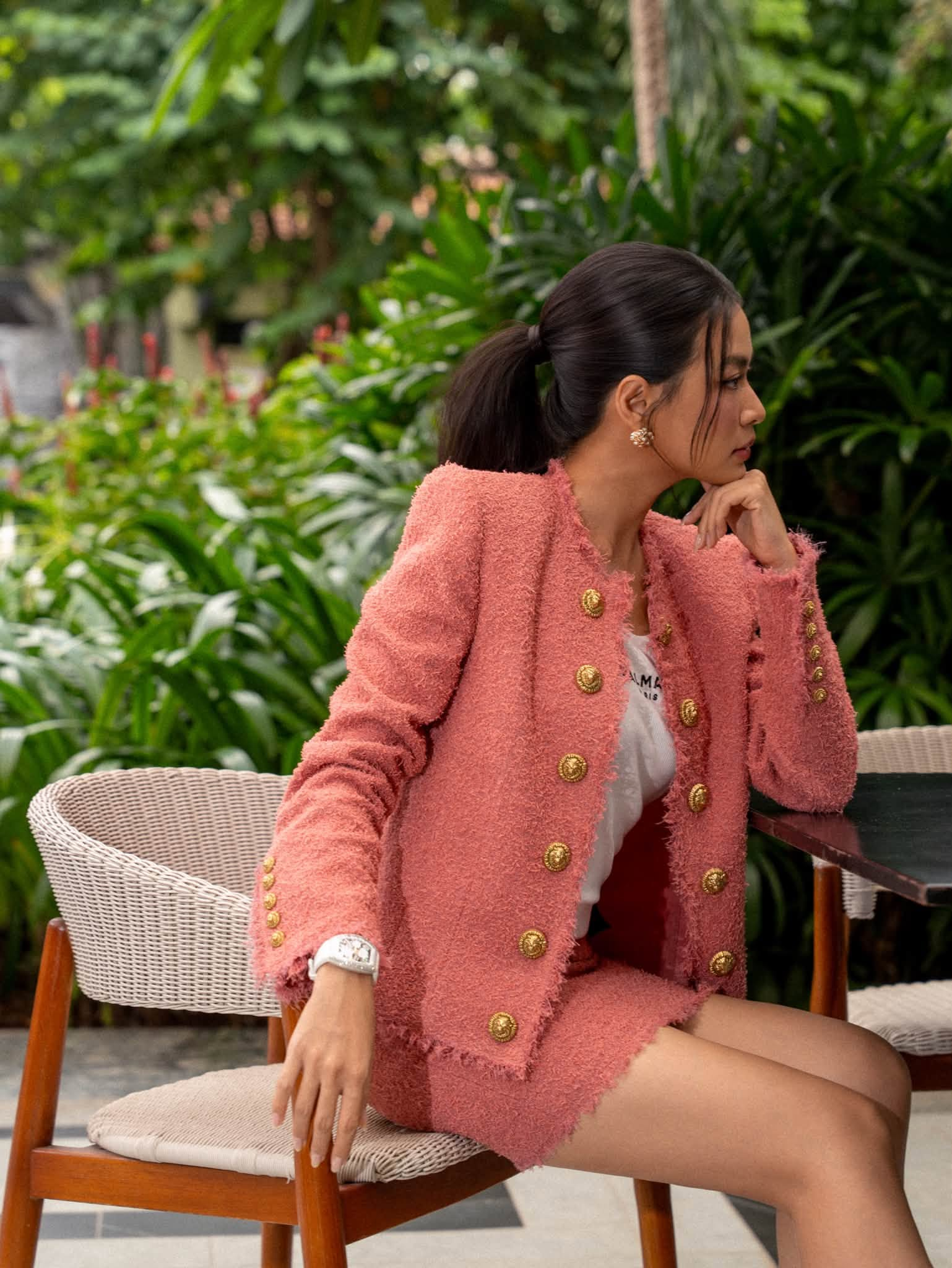 hoang-thuiy-linh-1-1790409053.png
