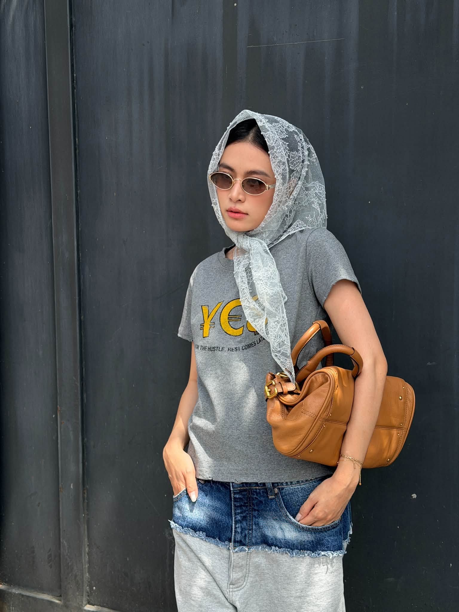 hoang-thuiy-linh-4-1790409038.png