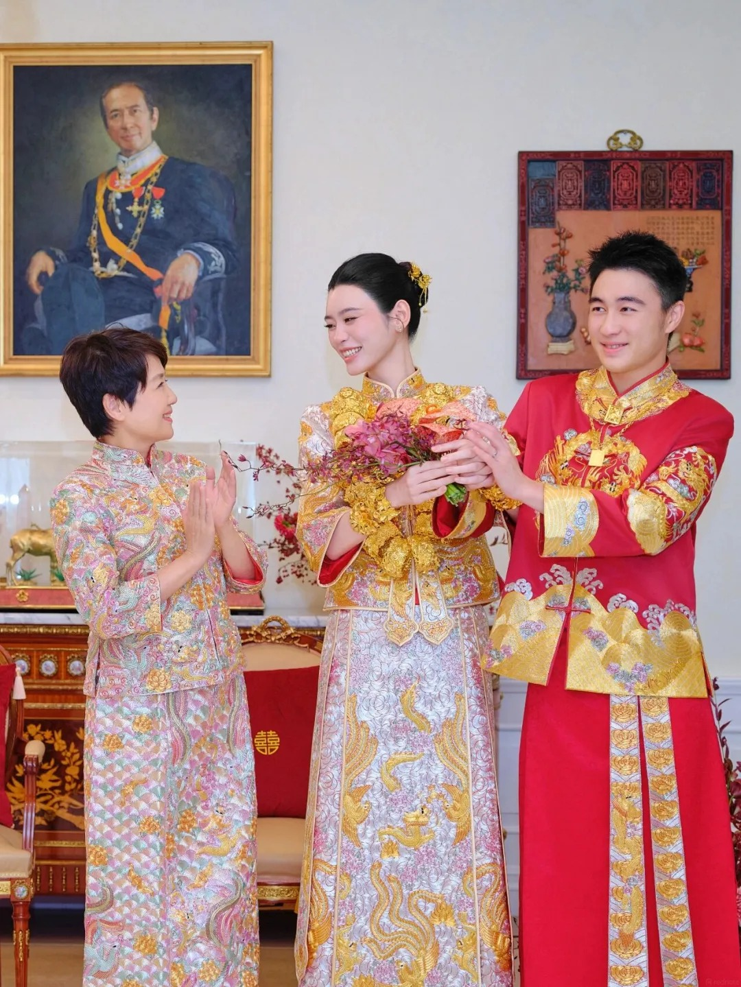 deo-22-vong-vang-nang-triu-tay-he-mong-dao-khien-netizen-mat-chu-a-mieng-chu-o-dspl-2-1790857177.png
