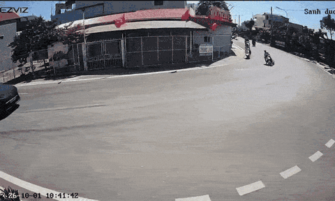 ezgifcom-optimize-1790916119-1791288827.gif