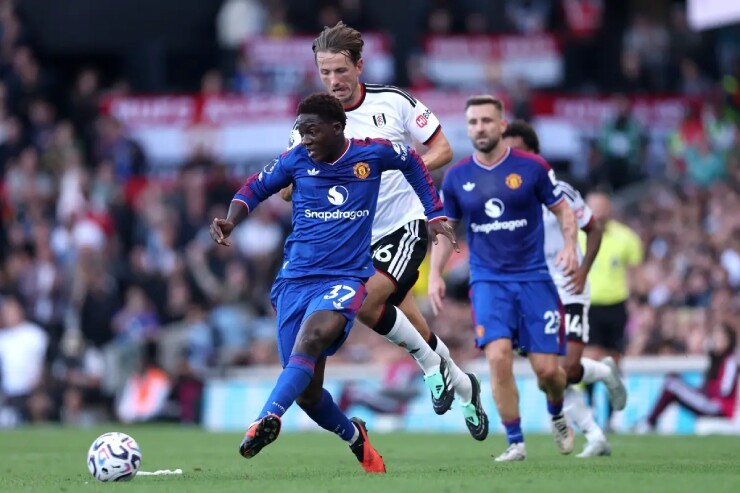 mu-doi-mat-nguy-co-vang-7-tru-cot-dau-tottenham-hlv-carrick-ap-luc-co-kha-nang-bi-duoi-giua-mua-2-1791451923.jpg