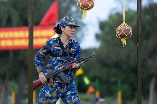 van-mai-huong-dinh-chan-thuong-bat-ngo-tiet-lo-chuyen-hen-ho-trong-sao-nhap-ngu-3-1791600354.jpg