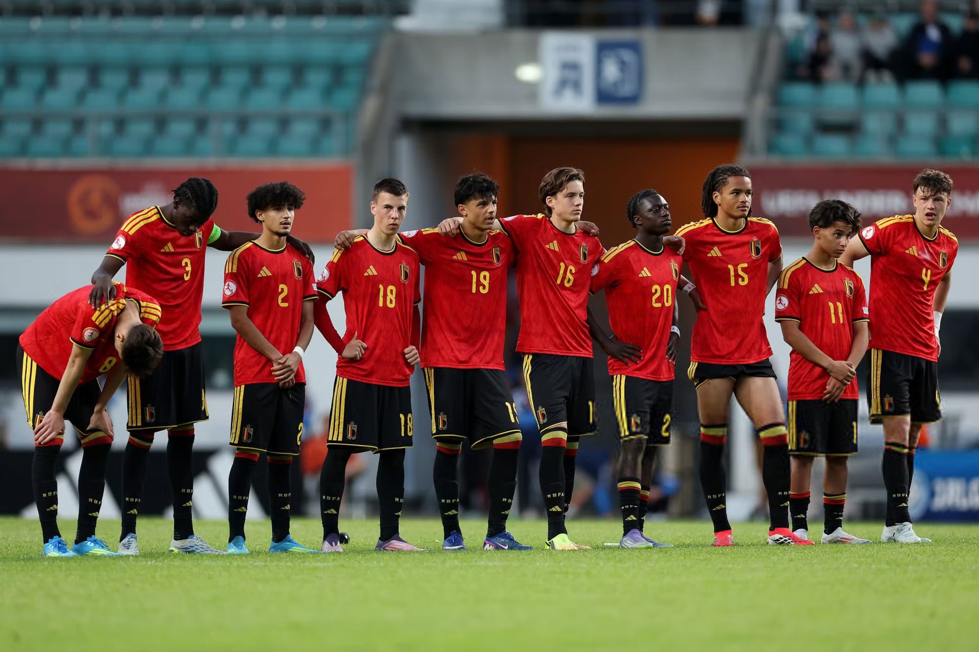 u17-viet-nam-nghenh-chien-dan-sao-trieu-euro-cua-u17-bi-tai-world-cup-2026-3-1791781150.jpg