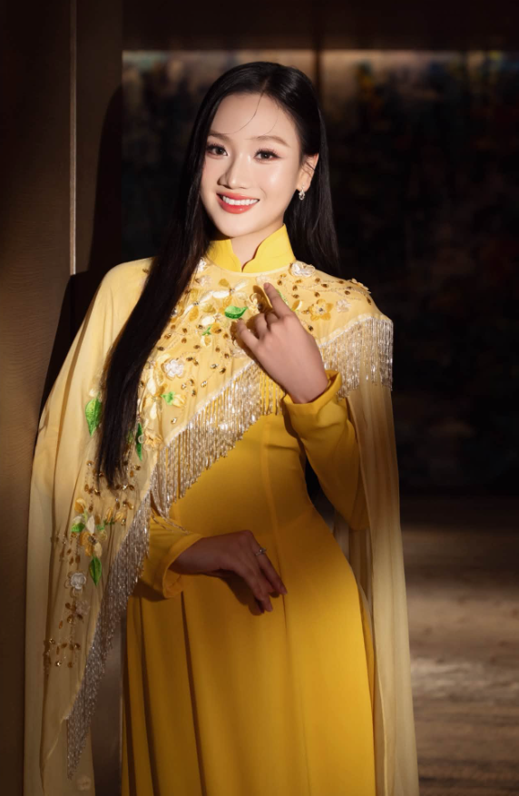 a-hau-phuong-thanh-7-1792027052.png