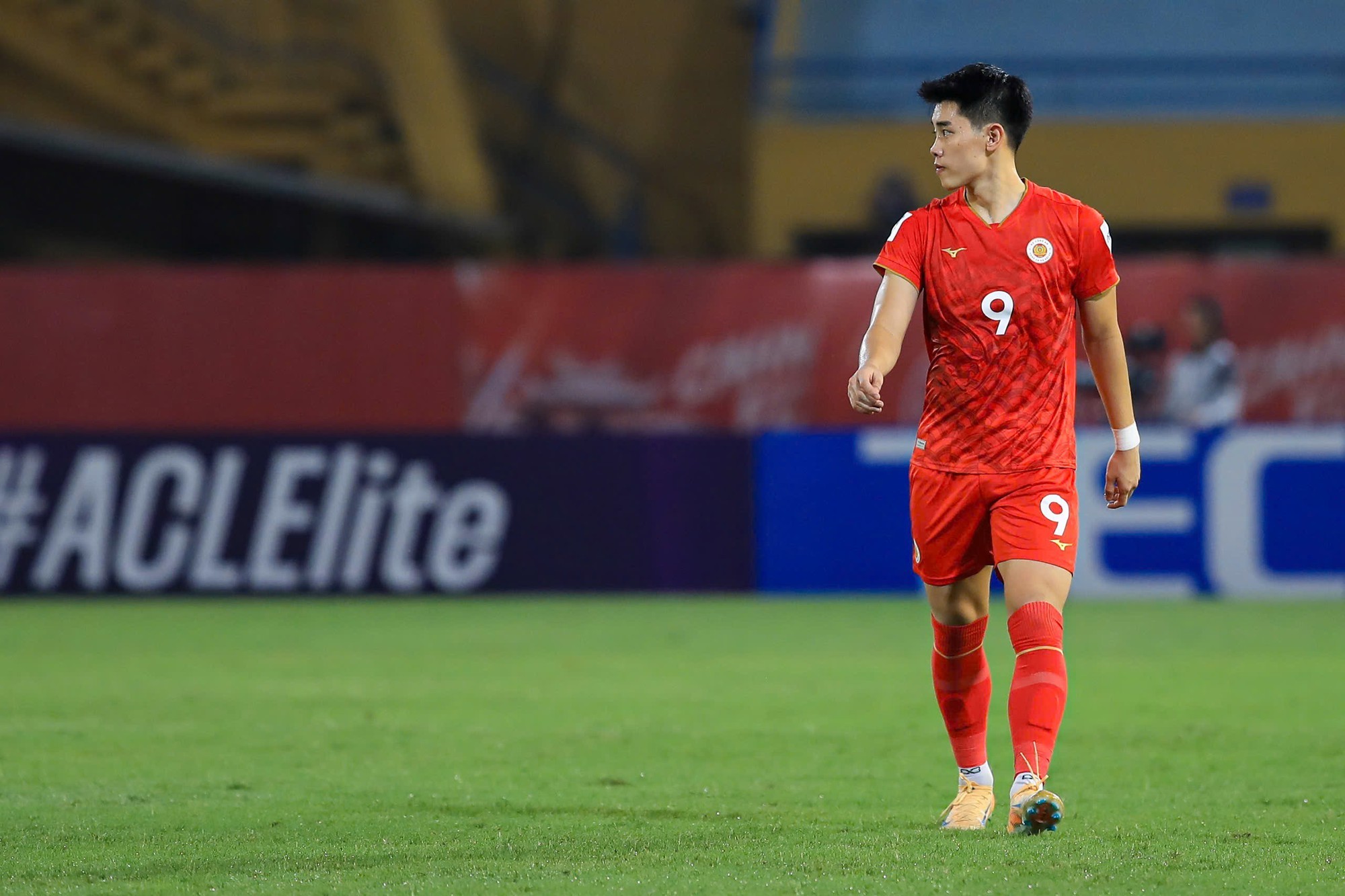 ngoi-sao-nhat-ban-thua-nhan-dinh-bac-hoan-toan-du-suc-chinh-chien-tai-j-league-1-1792221150.webp