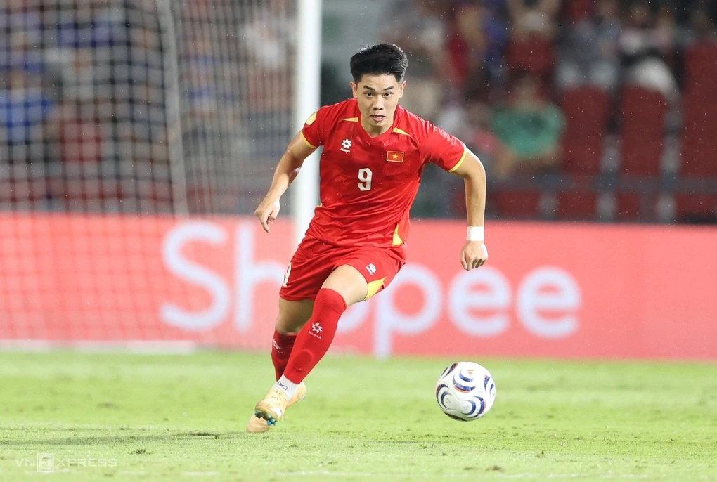 ngoi-sao-nhat-ban-thua-nhan-dinh-bac-hoan-toan-du-suc-chinh-chien-tai-j-league-2-1792221150.webp