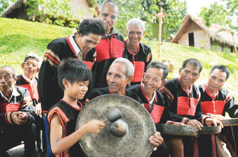 gia-lang-tay-nguyen-1793149214.jpg