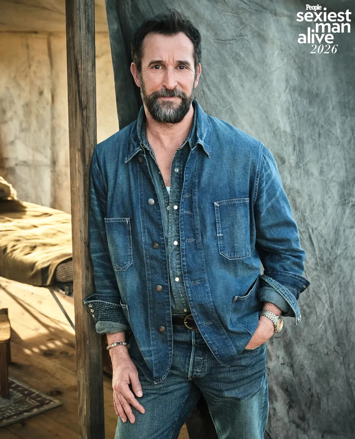noah-wyle-3-1793159674.png