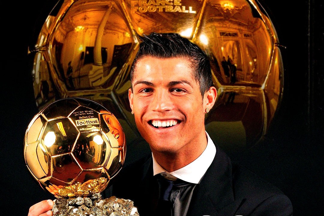 ronaldo-vuot-messi-am-danh-hieu-qua-bong-vang-vi-dai-nhat-lich-su-1-1793245417.jpg