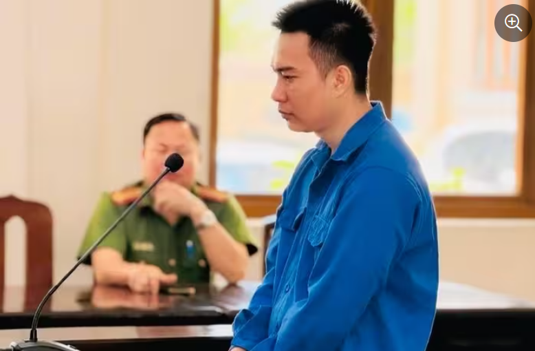 bac-si-sat-hai-nguoi-tinh-1742355363.png