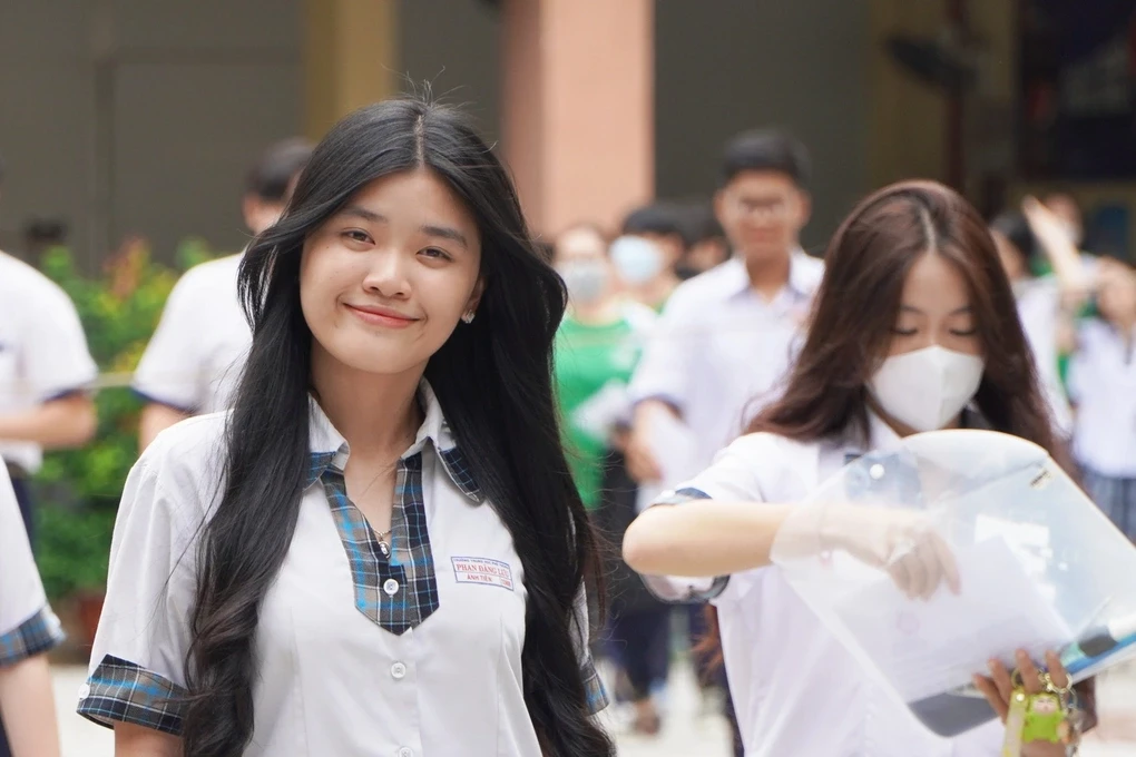 tuyen-sinh-2024-huyen-nguyen-crop-1723346289537-1744073755.webp