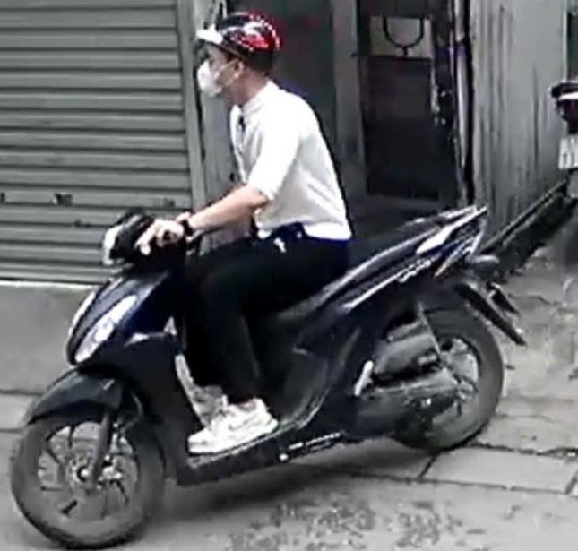 an-trom-xe-1744778989.jpg