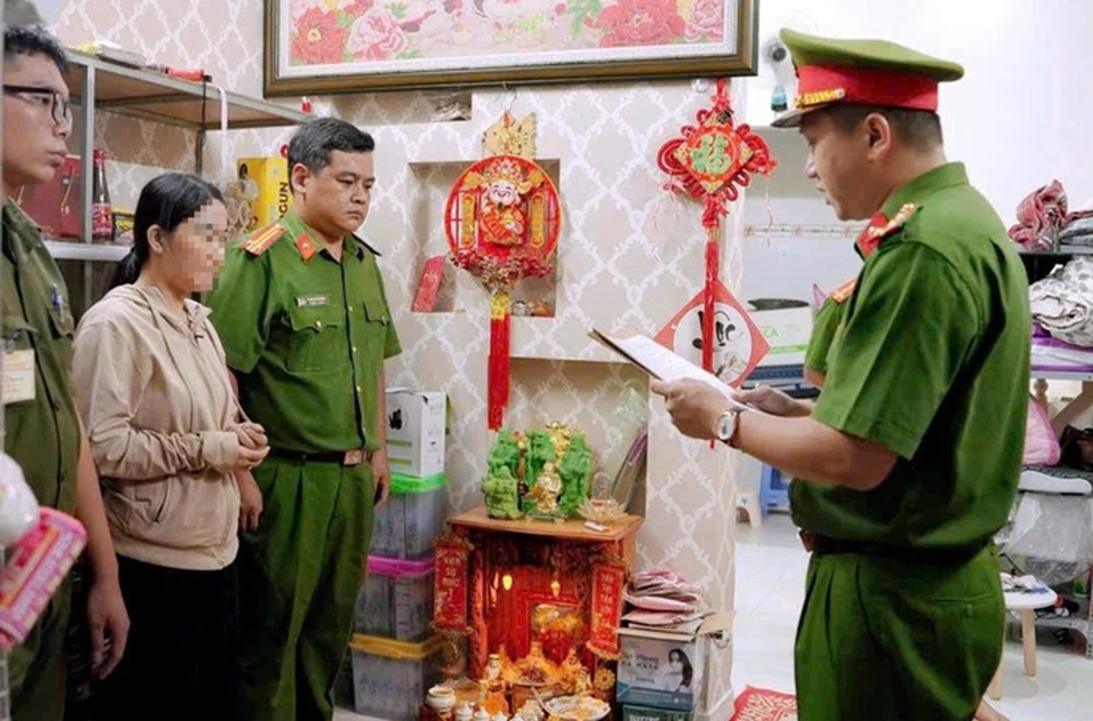 bat-nu-chu-shop-o-vung-tau-tron-thue-khi-ban-hang-online-thu-hang-chuc-ty-dong-92650-1750120278.jpg