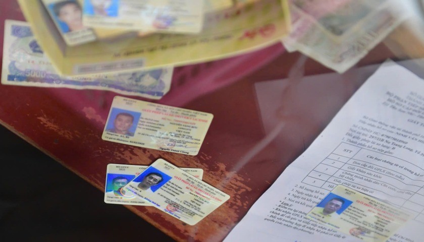 doi-giay-phep-lai-xe-1740627698.jpg