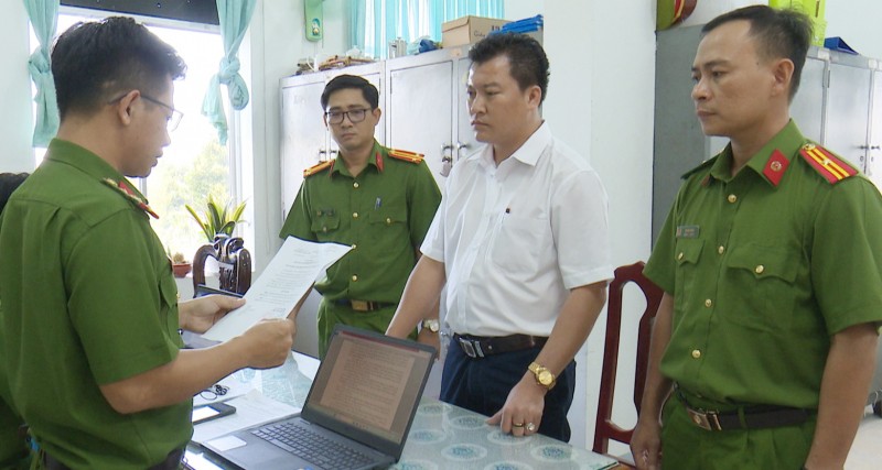nguyen-minh-tan-1760358889652-1760396149.jpg