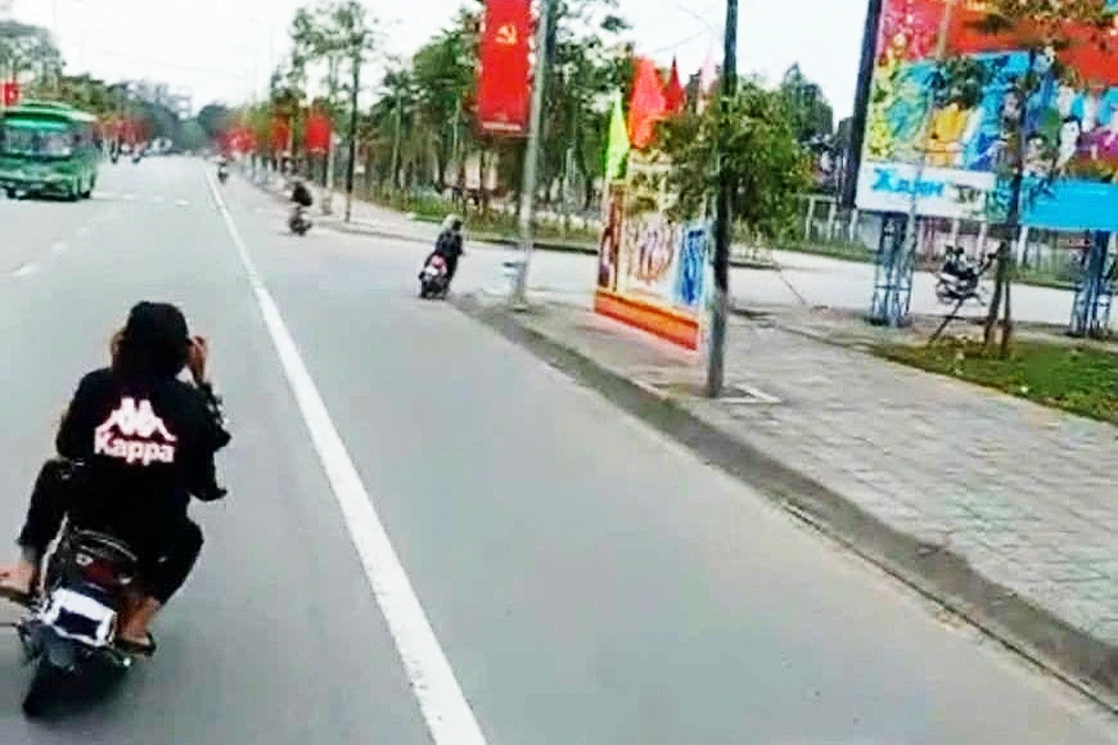 lang-lach-xe-cho-quancong-an-quang-ngaijpg-1772764533888-1772767867.webp