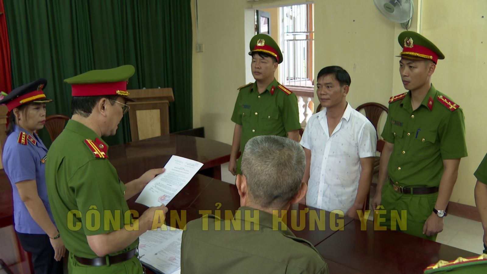 anh-1-co-quan-canh-sat-dieu-tra-thi-hanh-cac-quyet-dinhokkkk-1759977267.jpg