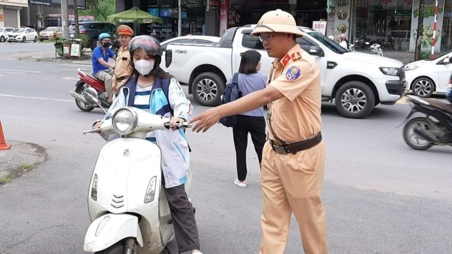 phat-xe-may-vuot-phai-1-0638-1741402814.jpg