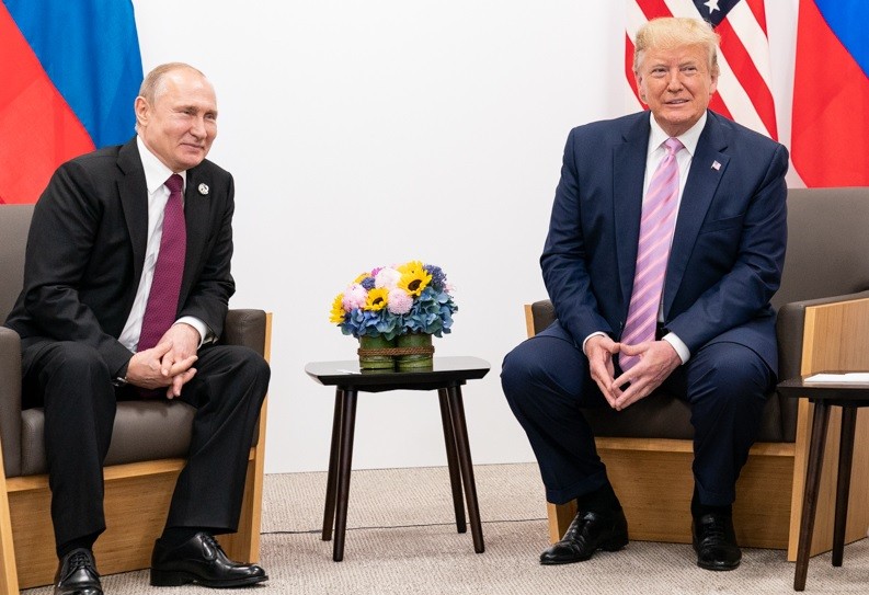 trump-putin-0710-1739761953.jpg