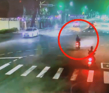 crash-ran-red-lights-2-24-year-old-woman-dies-in-crash-after-she-ran-red-lights-fled-law-enforcement-in-taiwan-family-sues-police-officer-1748335006.gif
