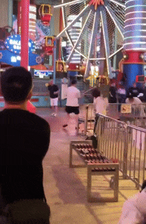 brawl-genting-brawl-erupts-among-group-of-men-at-genting-highlands-mall-police-identifying-suspects-1752468406.gif