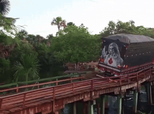 wooden-bridge-collapse-truck-1-wooden-bridge-in-brazil-collapses-with-large-truck-on-it-bystanders-rescue-driver-1763003996.gif