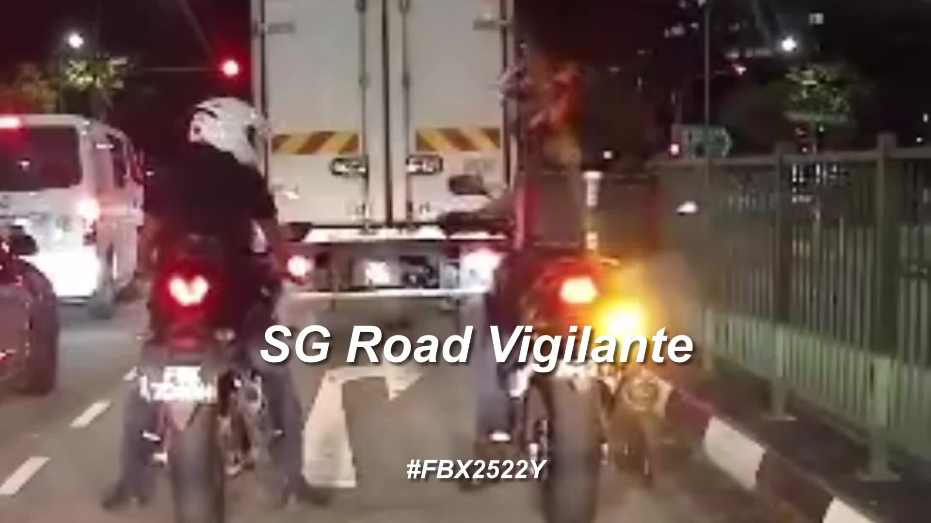17jun2025-fbx2522y-honda-cb400x-back-stretch-while-wait-for-the-lights-fell-1750390491.mp4