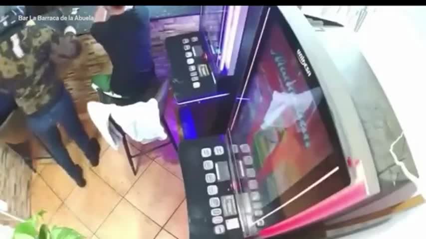 256de7def1fb97c35556024c04e527b8-1775481343.mp4