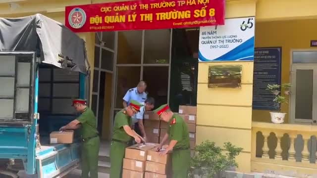 5000-my-pham-han-quoc-nhap-lau-bi-phat-hien-1748772382.mp4