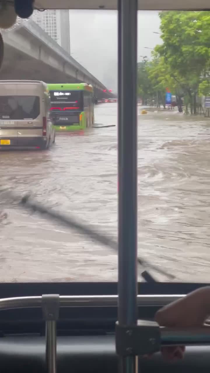 6944973727757-1756170328.mp4