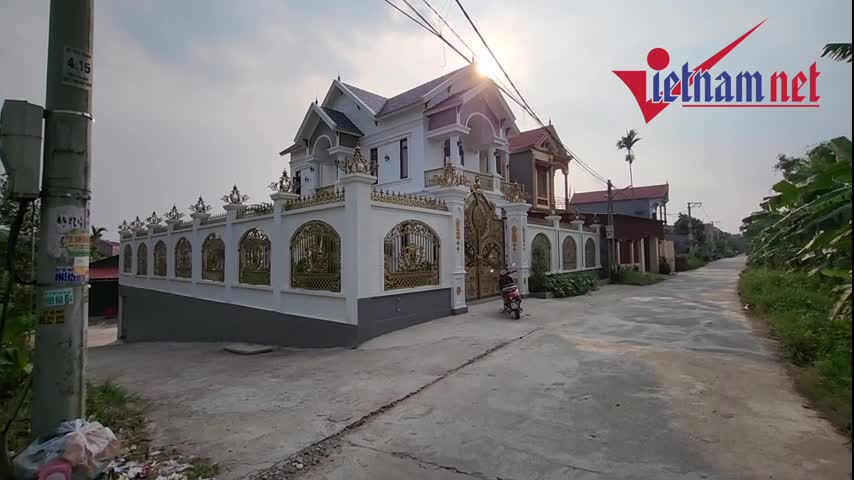 biet-thu-gay-xon-xao-o-bac-ninh-cua-ke-cam-dau-nhom-lua-dao-xuyen-quoc-gia-1750995629.mp4