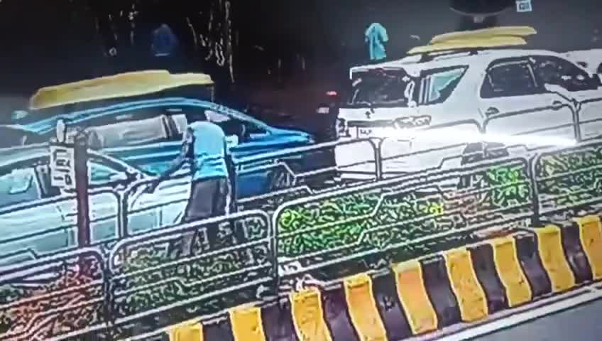 c23c71a8eb5643536a5c77831f8dd7fc-1782720555.mp4