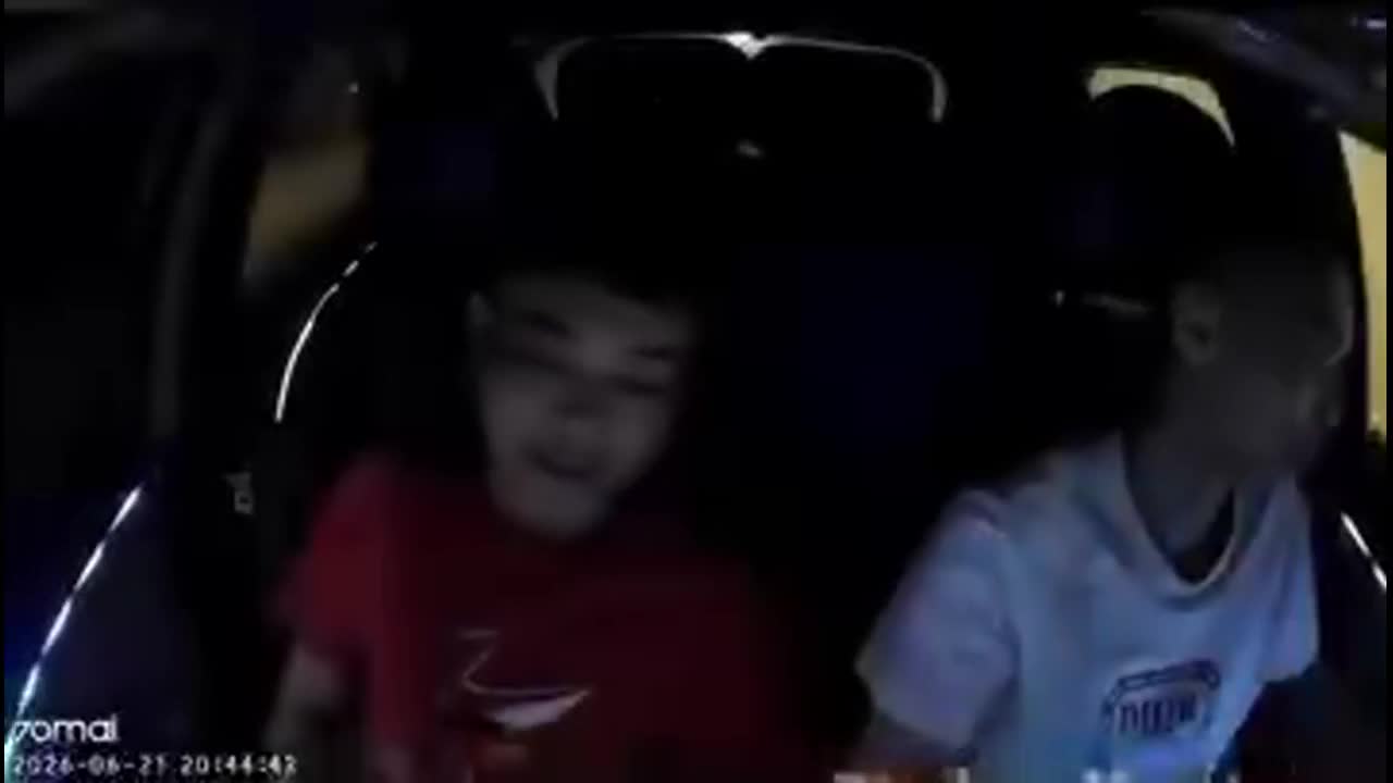 clip-lan-truyen-tren-mang-xa-hoi-1782179137.mp4
