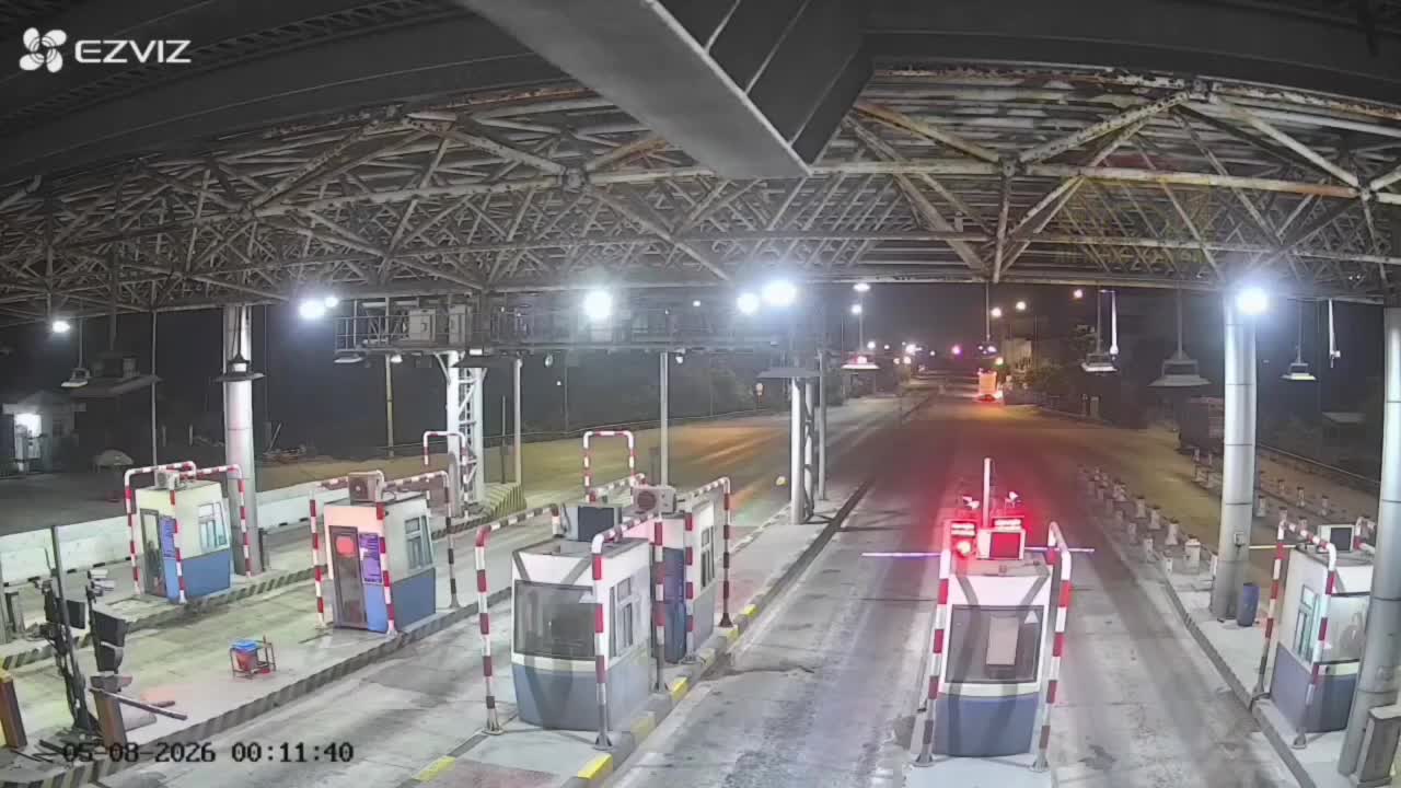 clip-thieu-nien-tong-barie-tram-bot-tu-vong-2455-1778597851.mp4