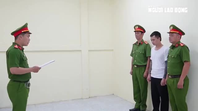 cong-an-tp-hcm-bat-khan-cap-tiktoker-le-anh-diep-1761377588.mp4