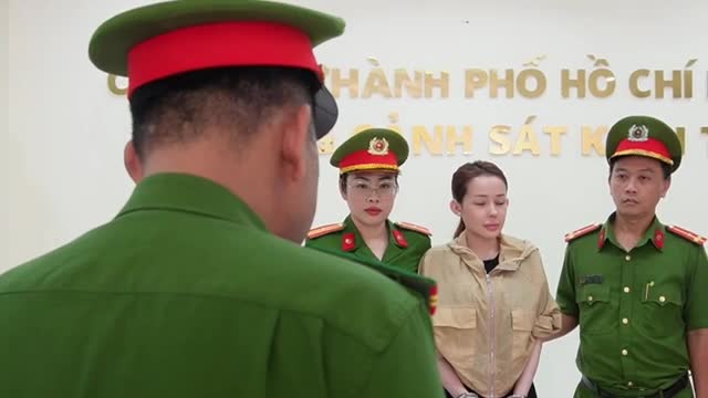 dj-ngan-98-bi-bat-1760576662.mp4