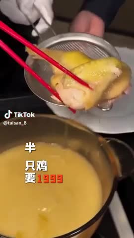 khach-choang-khi-an-nua-con-ga-het-74-trieu-dong-loi-thich-cua-nha-hang-gay-bat-ngo-1757392209.mp4