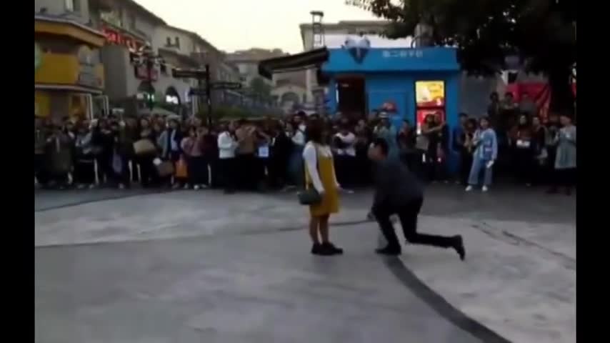 mang-vong-hoa-toi-cau-hon-nam-thanh-nien-bi-ban-gai-tat-toi-tap-1755658619.mp4