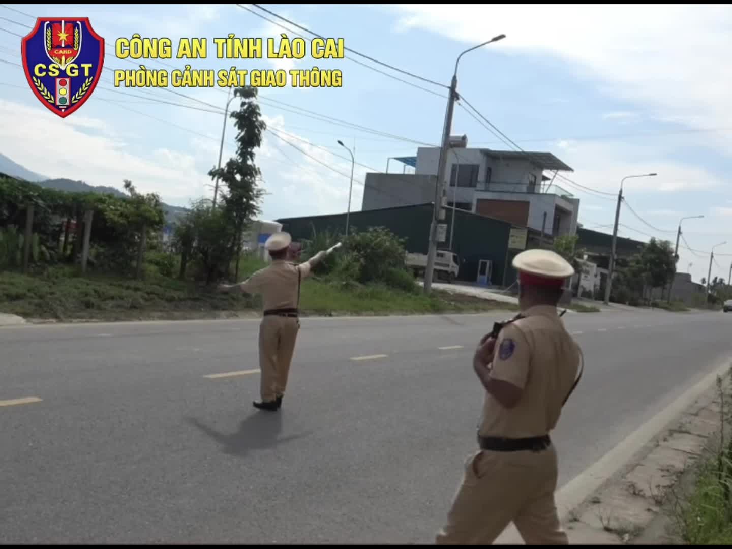 nam-thanh-nien-khong-gplx-dieu-khien-o-to-vuot-gioi-han-toc-do-hon-40km-h-1784279241.mp4