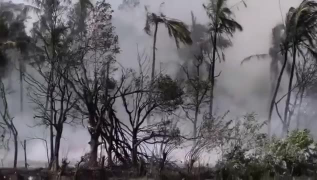 no-lon-xe-toac-kho-phao-hoa-13-nguoi-thiet-mang-1776901052.mp4