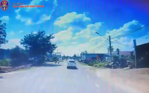 nu-sinh-lop-9-tu-vong-sau-pha-xu-ly-sai-lam-cua-tai-xe-xe-tai-1780026020.mp4