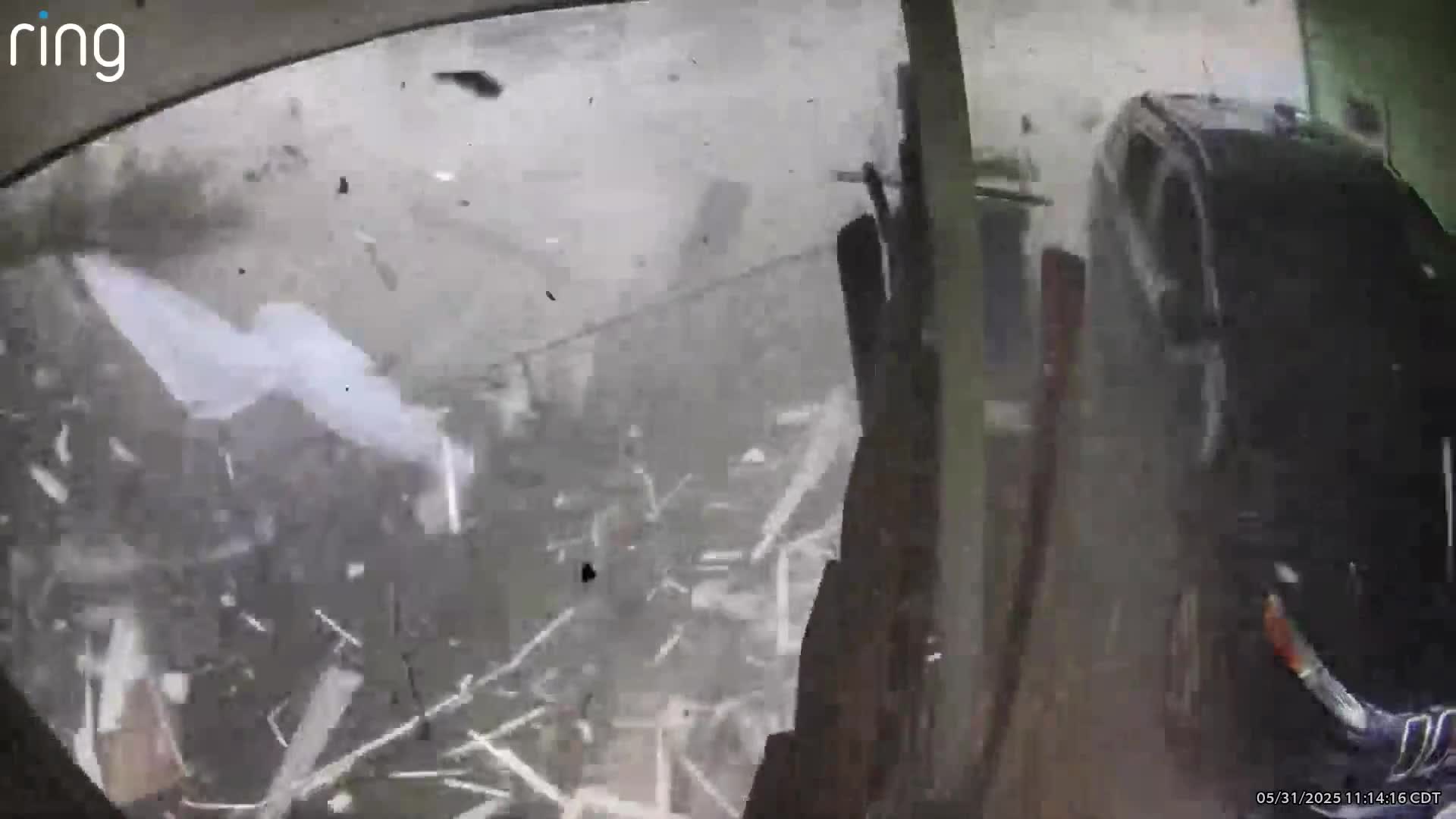 powerful-house-explosion-caught-on-camera-in-missouri-kills-1-person-1-dog-1748838835.mp4
