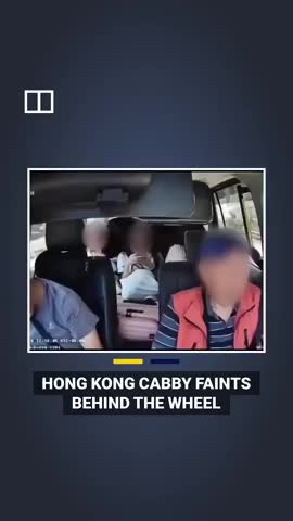 tai-xe-taxi-bat-tinh-hanh-khach-hoang-loan-kiem-soat-vo-lang-giua-duong-o-hong-kong-1-1791002824.mp4
