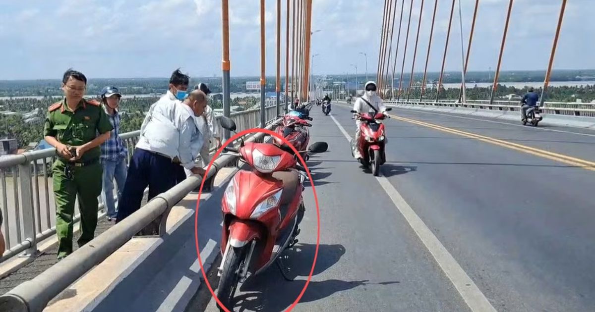 Phát hiện thi thể phụ nữ dưới mố cầu Rạch Miễu cùng xe máy bỏ lại trên cầu — image 1