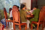 Bi kịch sau cuộc nhậu với rượu ngâm “lạ”: 6 người nhập viện, 3 người tử vong