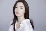 Ryu Hwa Young báo tin hỷ, người hâm mộ "đứng hình" vì tưởng... trò đùa ngày Cá tháng Tư